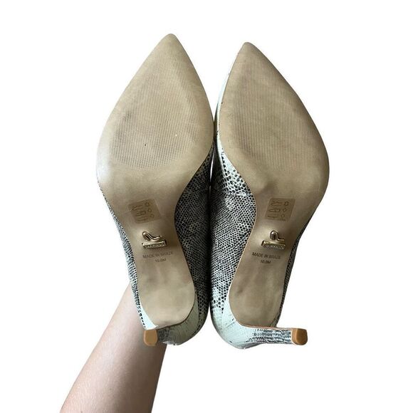 Carrano Snake Skin Stilettos Pumps Heels size 10 Gray Cream White - Picture 6 of 12